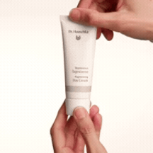 Delay Aging - Regenerating Day Cream + FREE Regenerating Day Cream Complexion